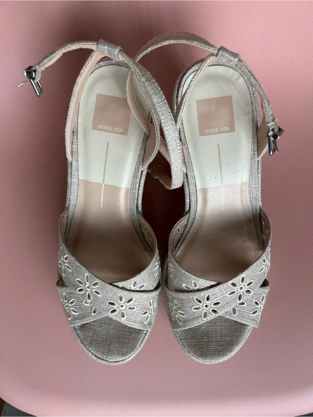 Dolce Vita Women's Laisha Sandals
